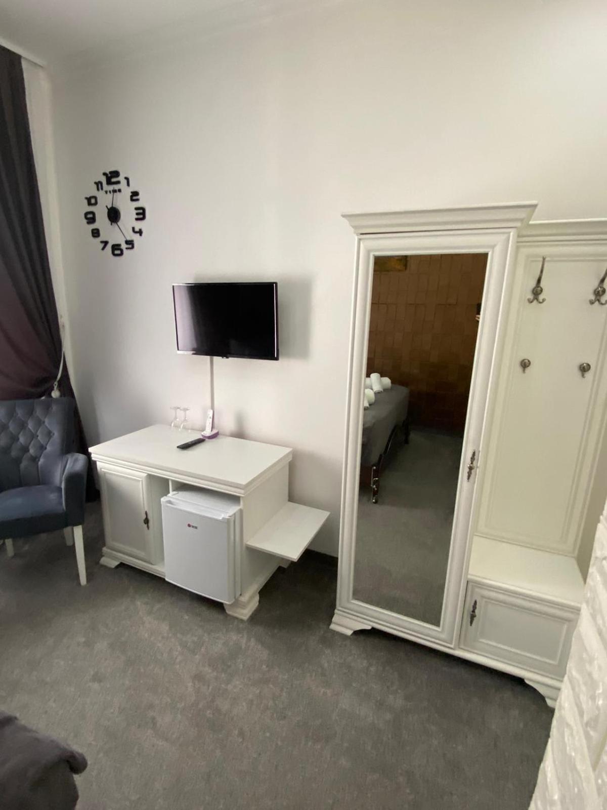 Hotel Palace 벨리카 클라두사 외부 사진