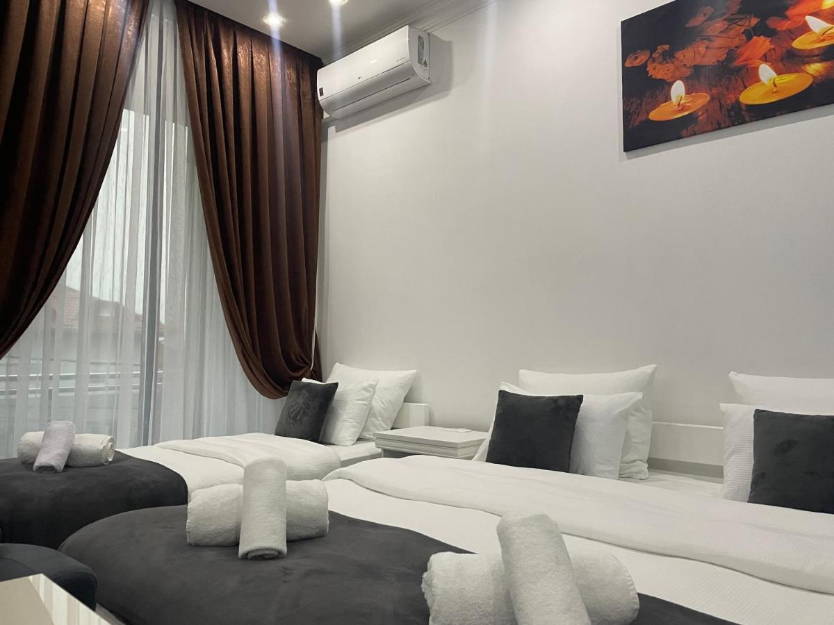 Hotel Palace 벨리카 클라두사 외부 사진