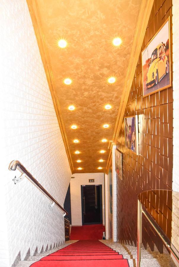 Hotel Palace 벨리카 클라두사 외부 사진